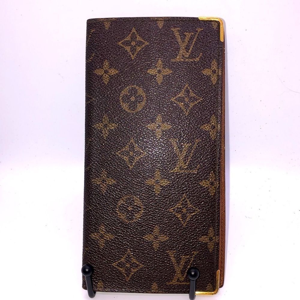 Louis Vuitton Bifold Wallet